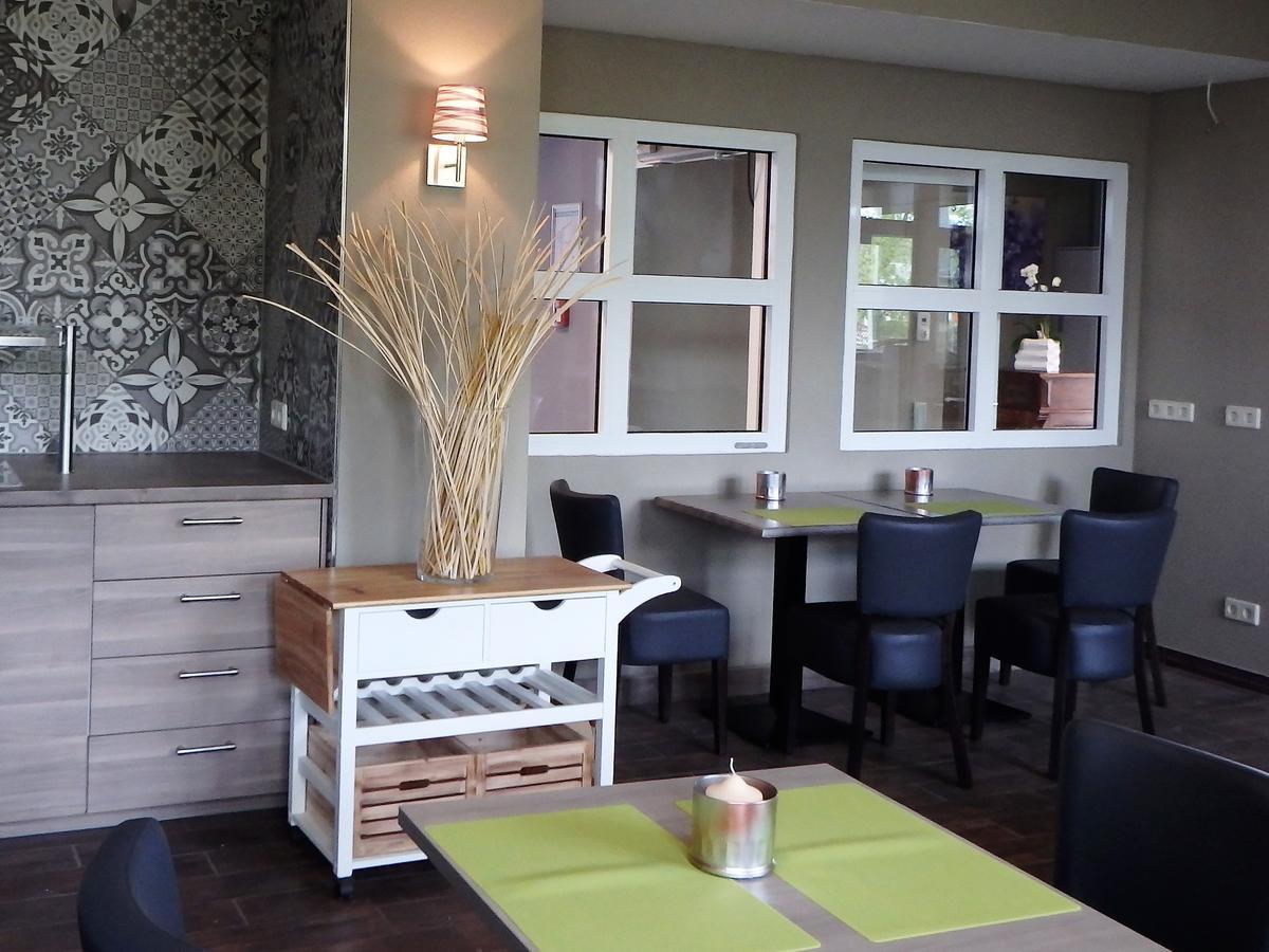 Garni Hotel Lavendelhof Nauen Dış mekan fotoğraf